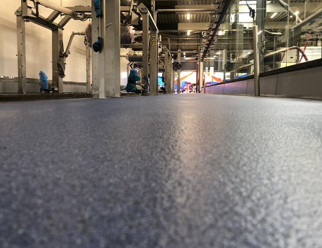 Coating floor for the car wash